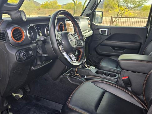 Used 2023 Jeep Gladiator Mojave w/ LED Lighting Group image 10