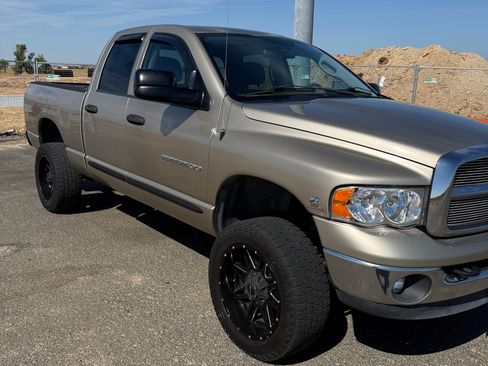Used 2005 Dodge Ram 2500 Truck SLT w/ Quad Cab Big Horn Value Group AWD/4WD image 2