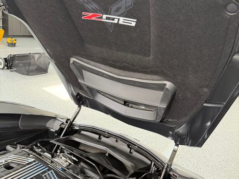 Used 2017 Chevrolet Corvette Z06 RWD image 21