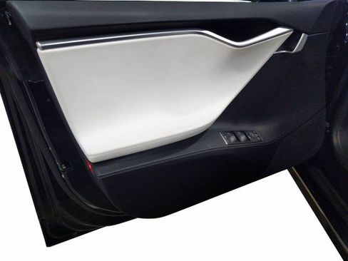 Used 2017 Tesla Model S P100D image 11