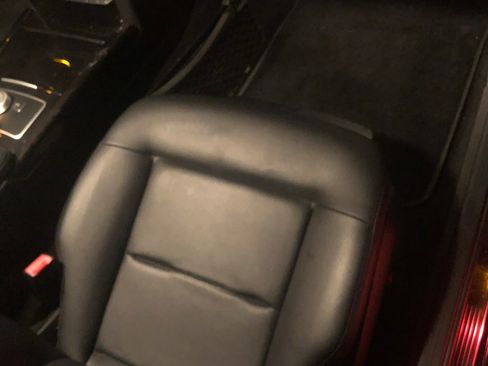 Used 2011 Mercedes-Benz E 350 4MATIC Sedan w/ Premium 1 Pkg image 5