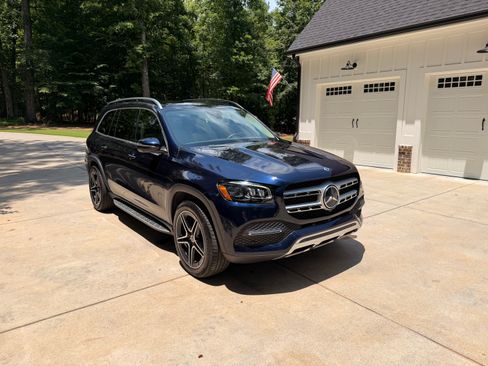 Used 2020 Mercedes-Benz GLS 450 4MATIC image 2