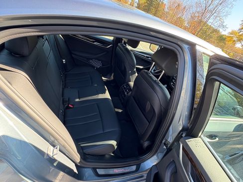 Used 2019 BMW 530i xDrive w/ Convenience Package image 11