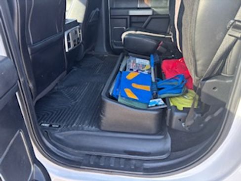 Used 2017 Ford F150 Lariat image 12