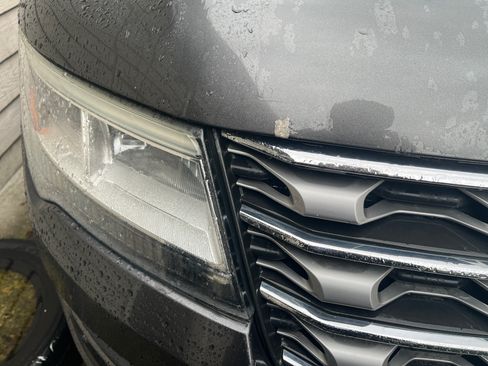 Used 2016 Ford Explorer Limited image 16