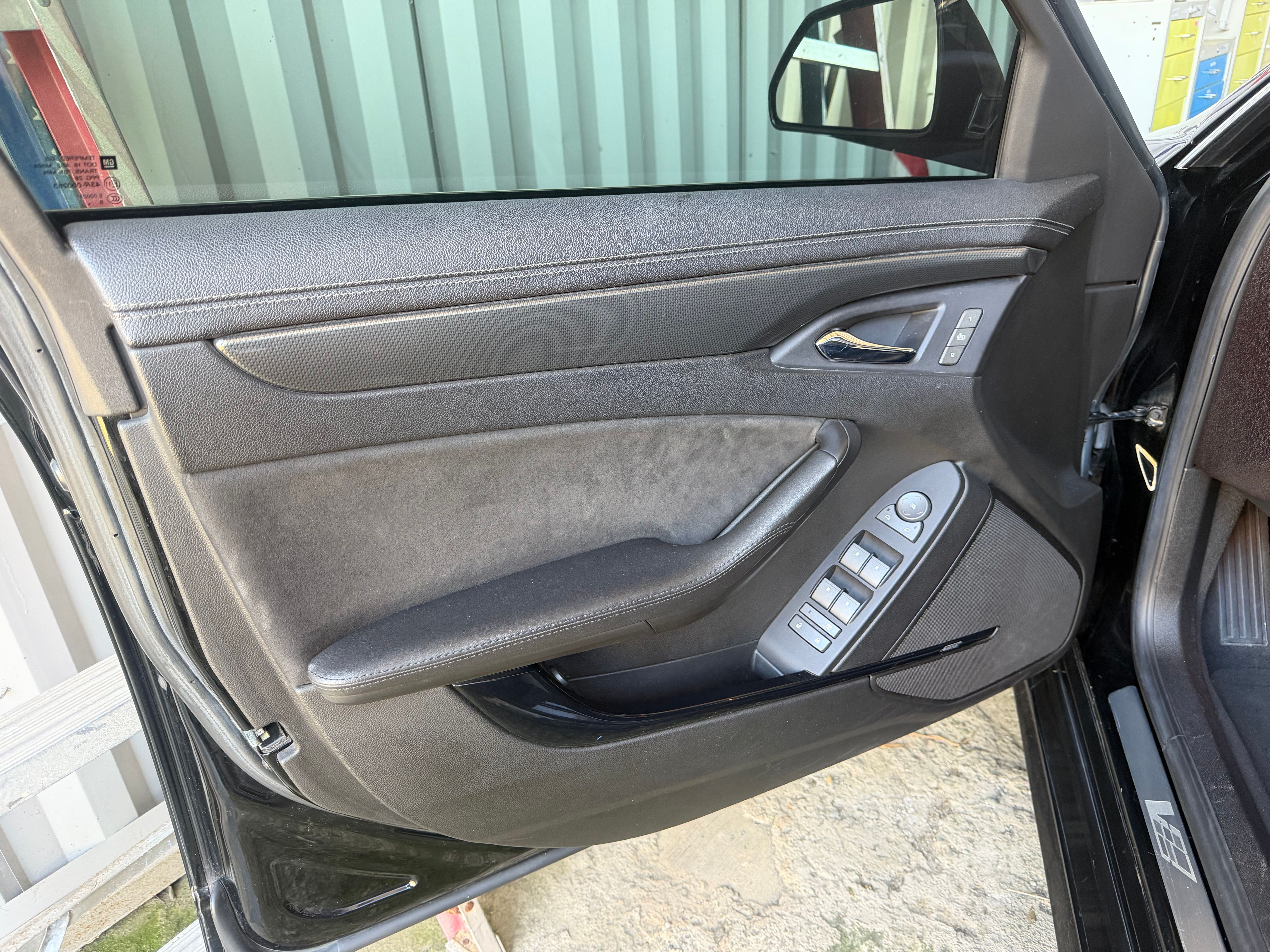 Used 2009 Cadillac CTS V RWD image 8
