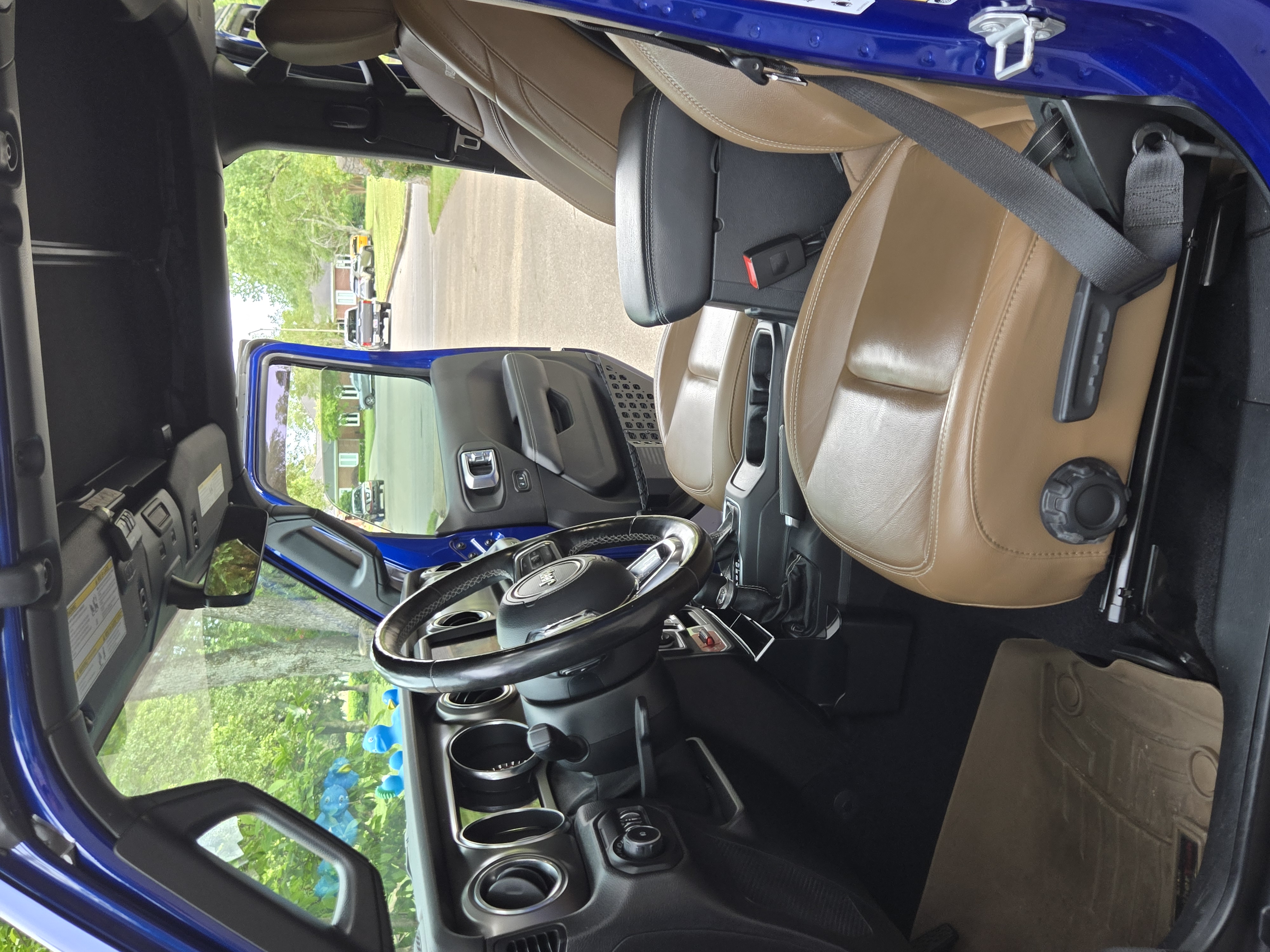 Used 2020 Jeep Wrangler Unlimited Rubicon AWD/4WD image 10