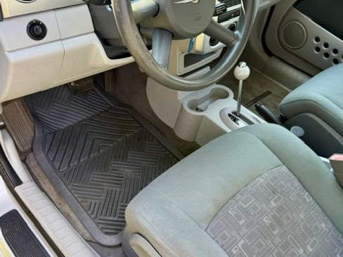 Used 2007 Chrysler PT Cruiser Touring w/ Fleet Value Group I FWD image 10