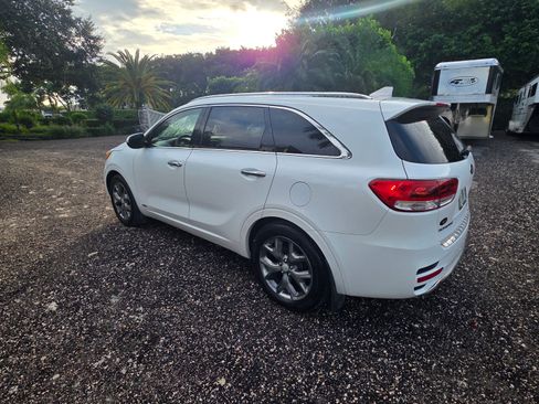 Used 2016 Kia Sorento SX w/ SXL Technology Package image 4