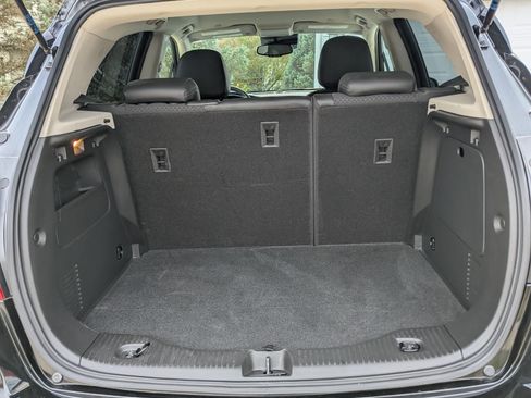 Used 2022 Buick Encore Preferred w/ Safety Package II image 12