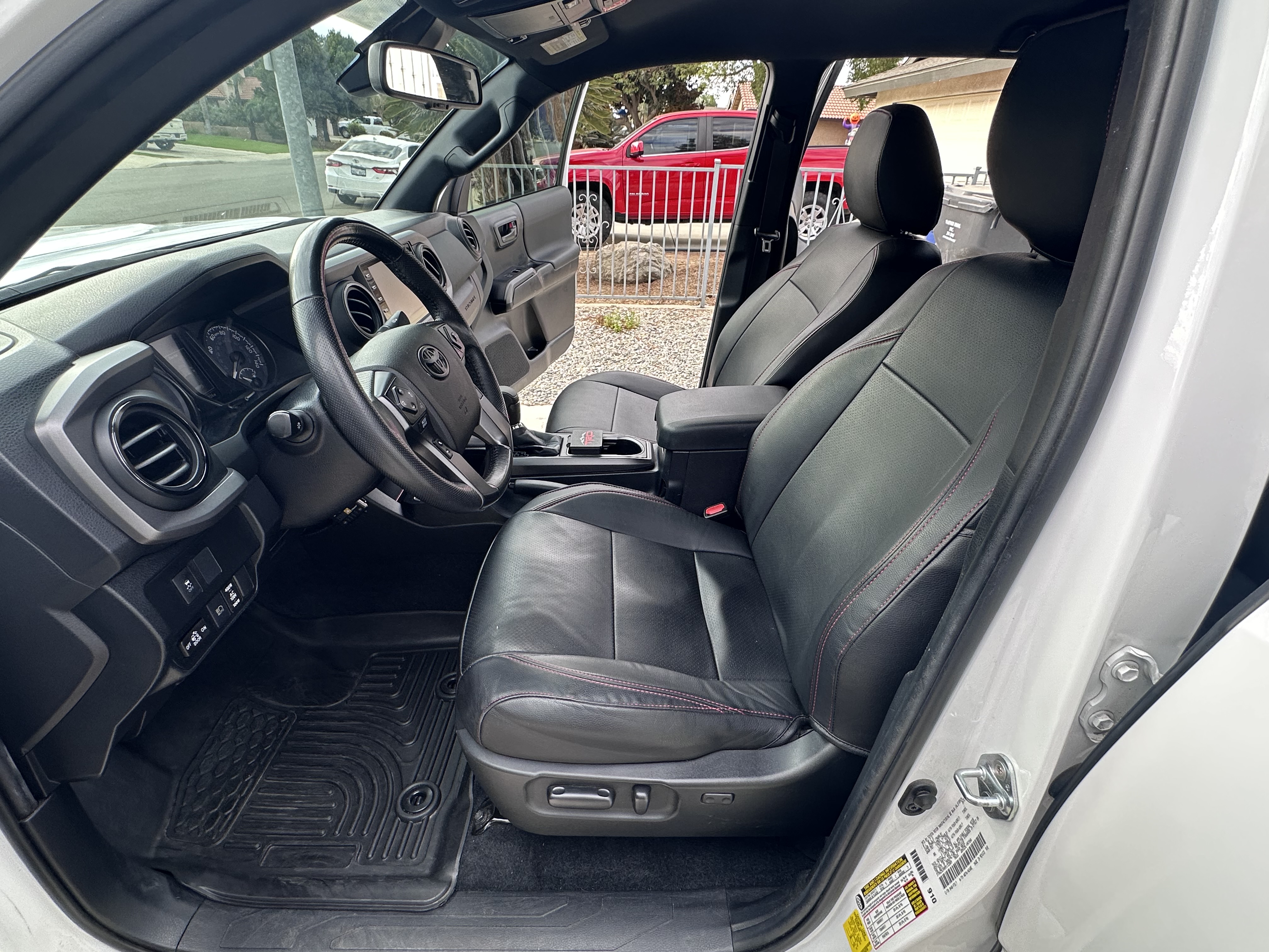 Used 2021 Toyota Tacoma TRD Sport w/ Technology Package RWD image 26