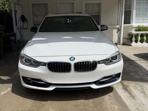 Used 2013 BMW 335i Sedan RWD image 4