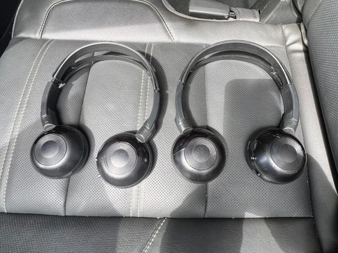 Used 2016 GMC Yukon Denali image 12