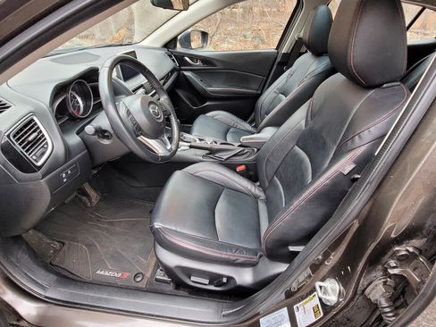 Used 2015 MAZDA MAZDA3 i Grand Touring image 5