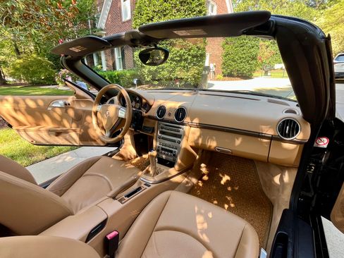 Used 2007 Porsche Boxster RWD image 12