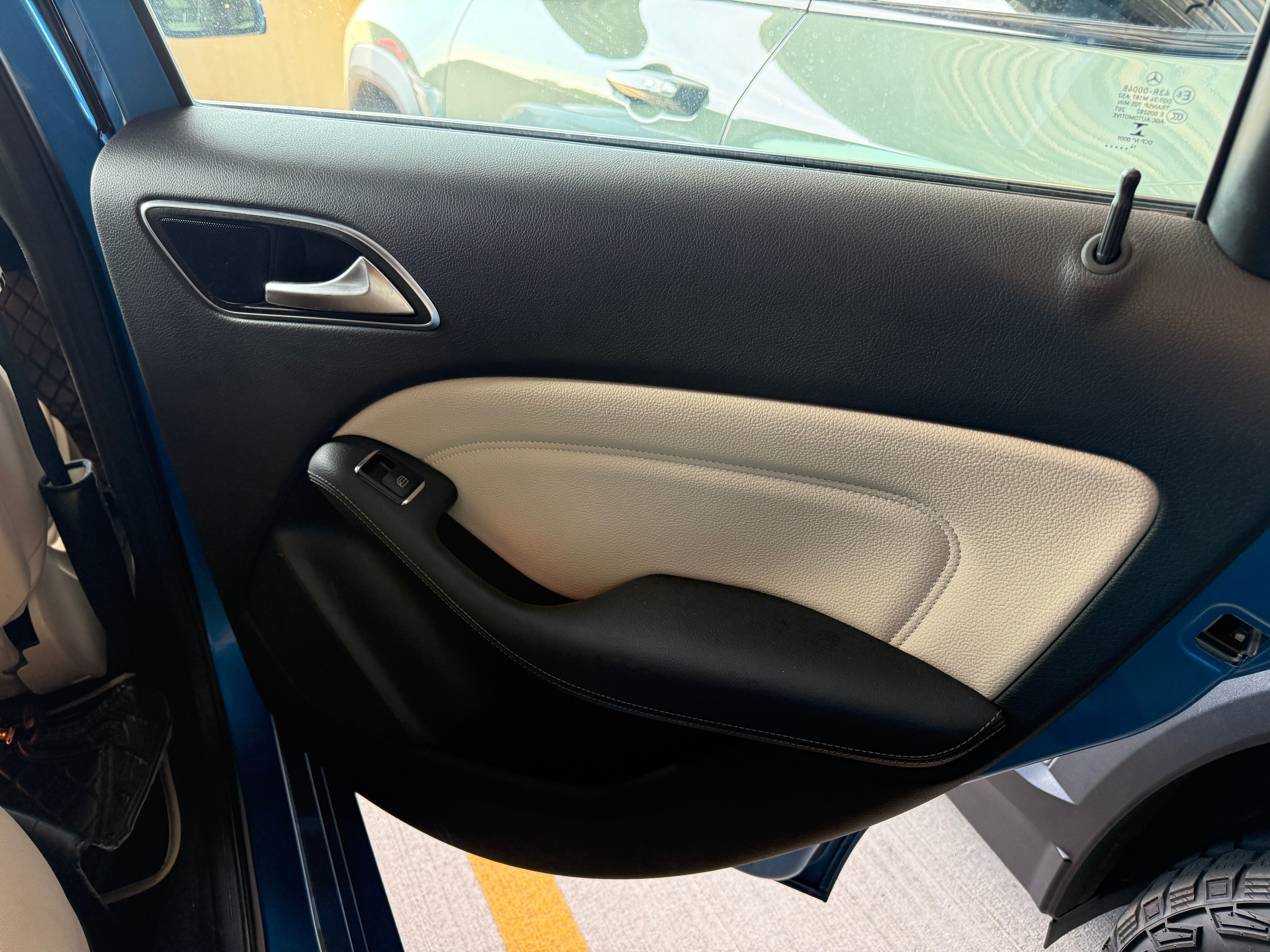 Used 2014 Mercedes-Benz B 250e image 21