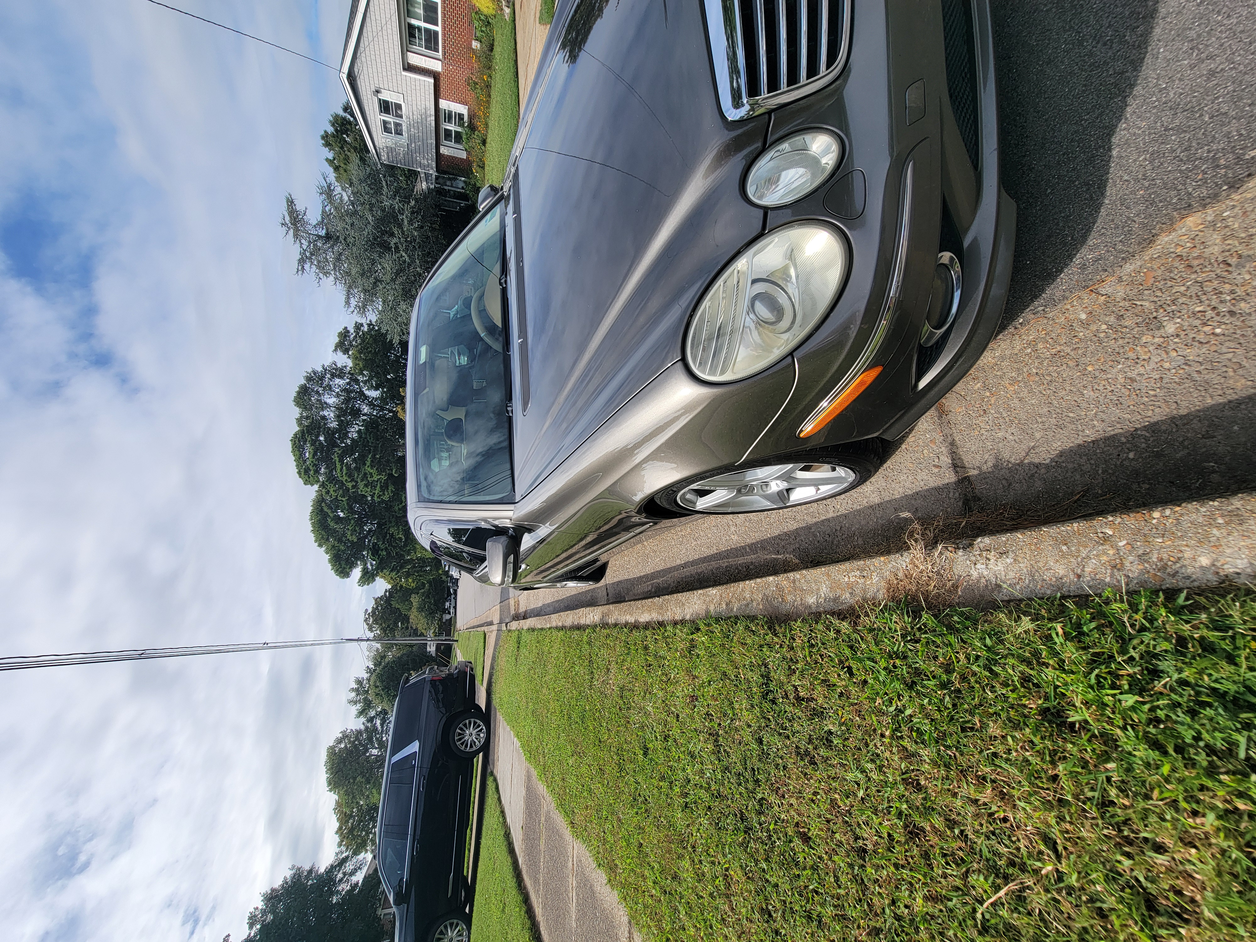 Used 2009 Mercedes-Benz E 350 Sedan image 12