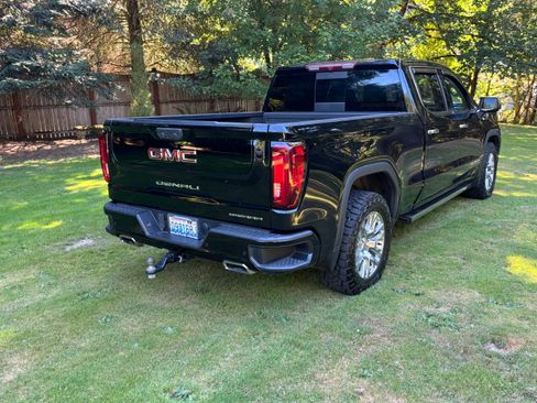 Used 2022 GMC Sierra 1500 Denali AWD/4WD image 10