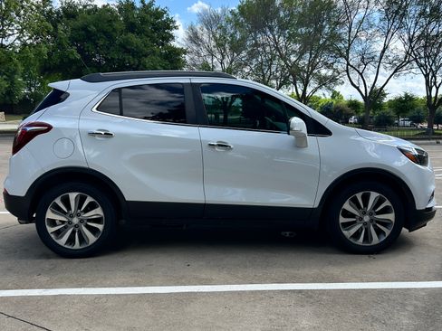 Used 2019 Buick Encore Preferred image 5