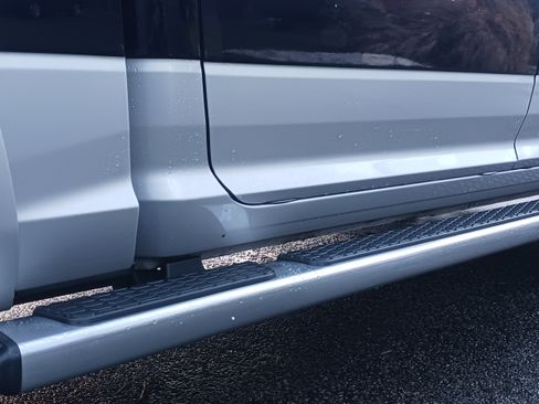 Used 2014 RAM 1500 Laramie w/ Convenience Group image 11