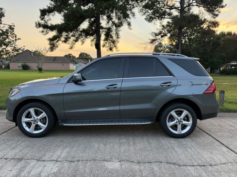 Used 2018 Mercedes-Benz GLE 350 image 1