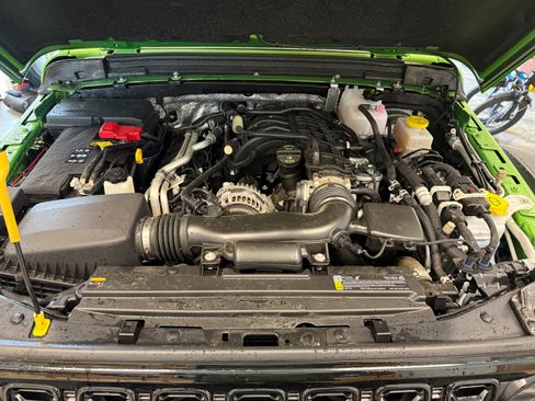 Used 2025 Jeep Wrangler Unlimited Sport image 14