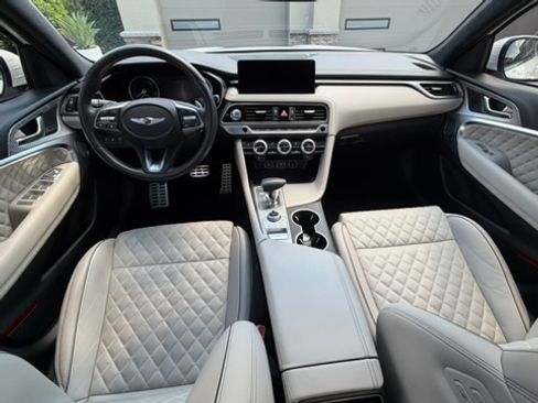 Used 2023 Genesis G70 3.3T w/ Sport Prestige Package RWD image 26