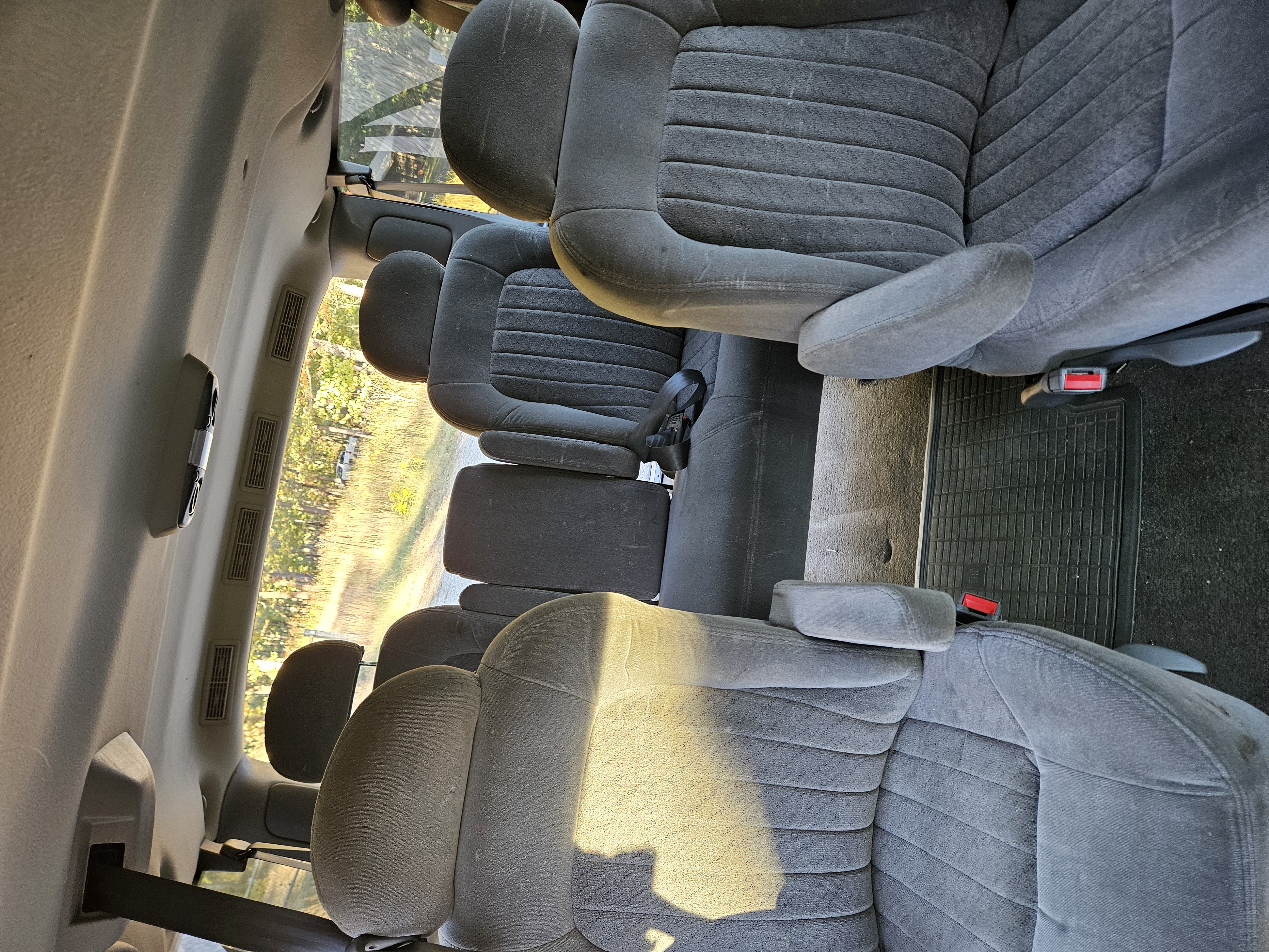 Used 2005 Chevrolet Astro Passenger w/ LT Preferred Equipment Group RWD image 8