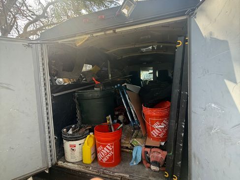 Used 2005 Ford E-350 and Econoline 350 Super Duty image 4