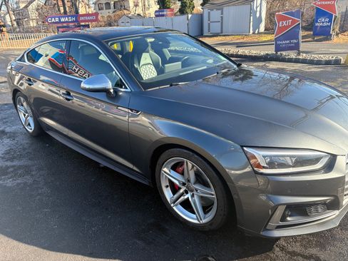 Used 2019 Audi S5 Prestige w/ S Sport Package image 2
