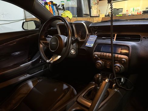 Used 2010 Chevrolet Camaro SS w/ RS Package image 7