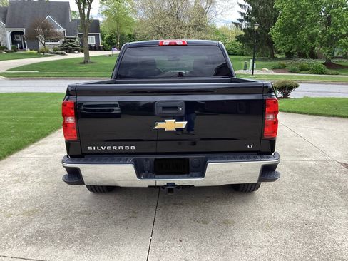 Used 2015 Chevrolet Silverado 1500 LT w/ LT Convenience Package AWD/4WD image 2