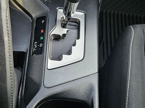 Used 2016 Toyota RAV4 XLE image 16