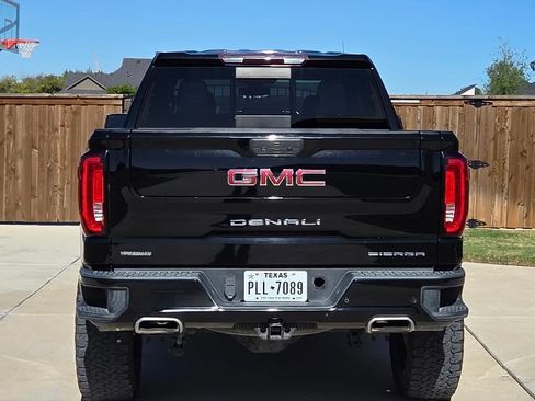 Used 2019 GMC Sierra 1500 Denali w/ Driver Alert Package II image 2