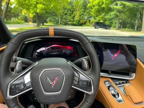 Used 2024 Chevrolet Corvette Z06 w/ Battery Protection Package image 17