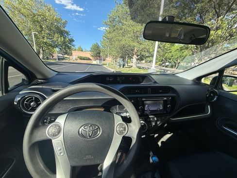 Used 2015 Toyota Prius C Two FWD image 8