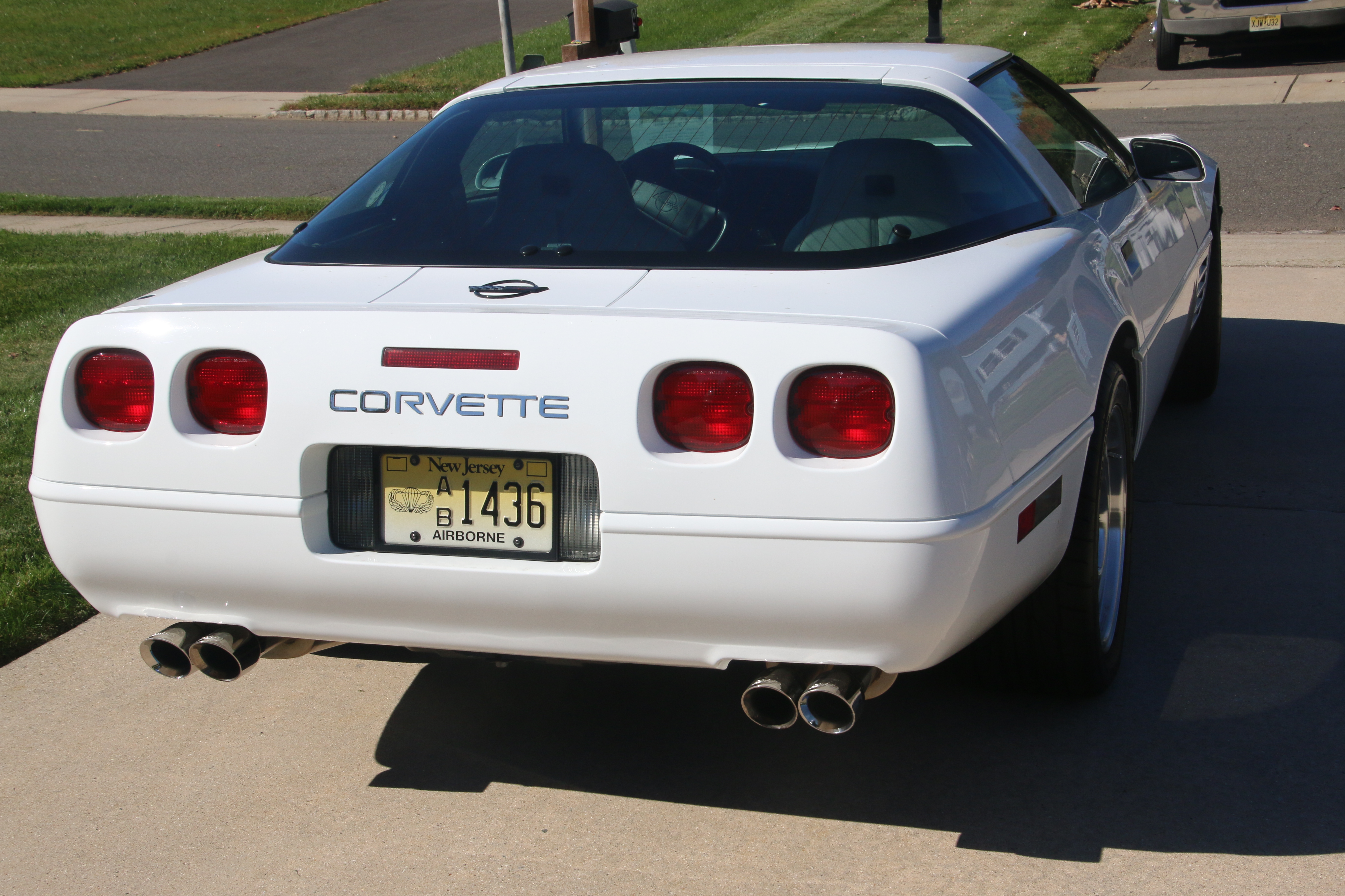 Used 1994 Chevrolet Corvette Coupe RWD image 5