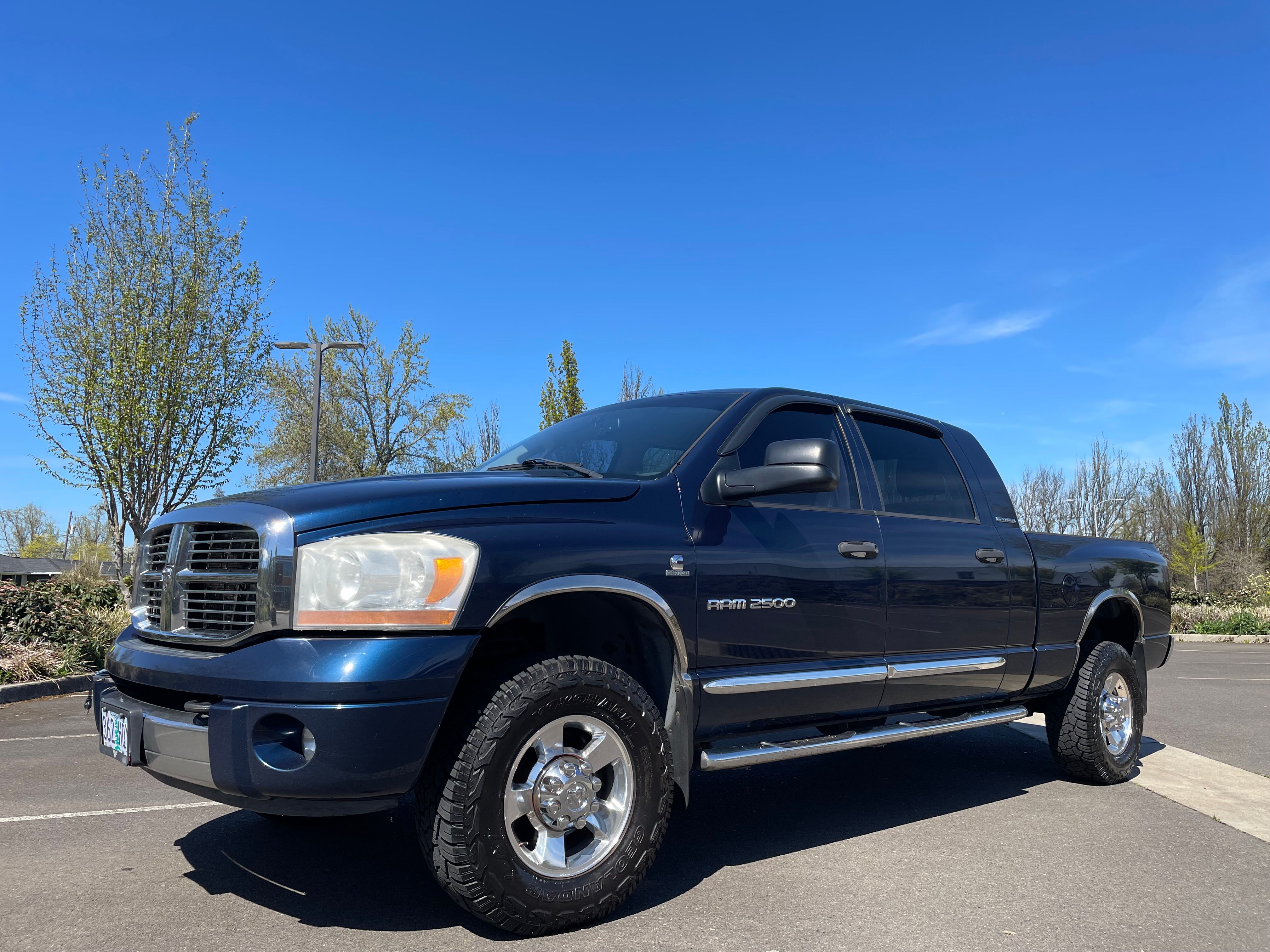 Used 2006 Dodge Ram 2500 Truck Laramie AWD/4WD image 1