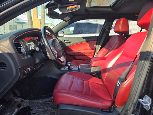 Used 2014 Dodge Charger SXT Plus image 15