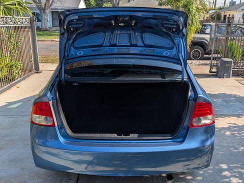 Used 2010 Honda Civic LX image 24