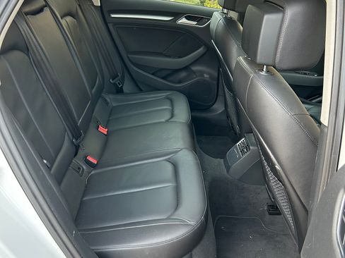 Used 2016 Audi A3 e-tron Premium w/ Audi MMI Navigation Plus image 10