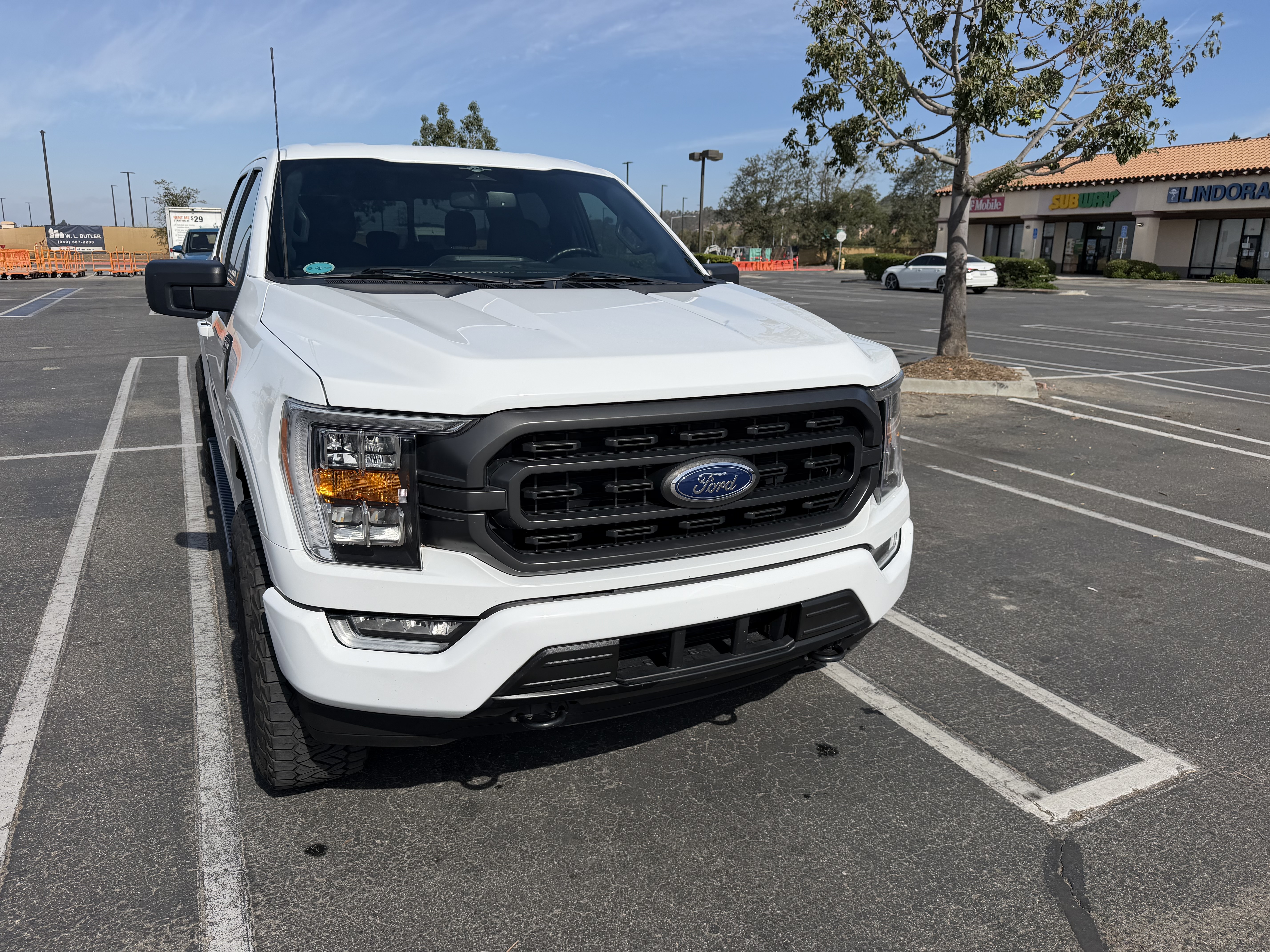 Used 2023 Ford F150 XLT w/ Equipment Group 302A High AWD/4WD image 5