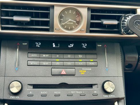 Used 2015 Lexus IS 350 image 12