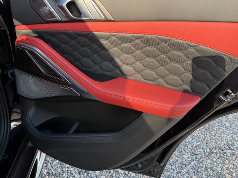 Used 2024 BMW X6 M Competition w/ Executive Package image 9