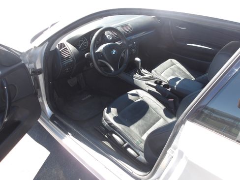 Used 2011 BMW 128i 128i Coupe 2D image 15