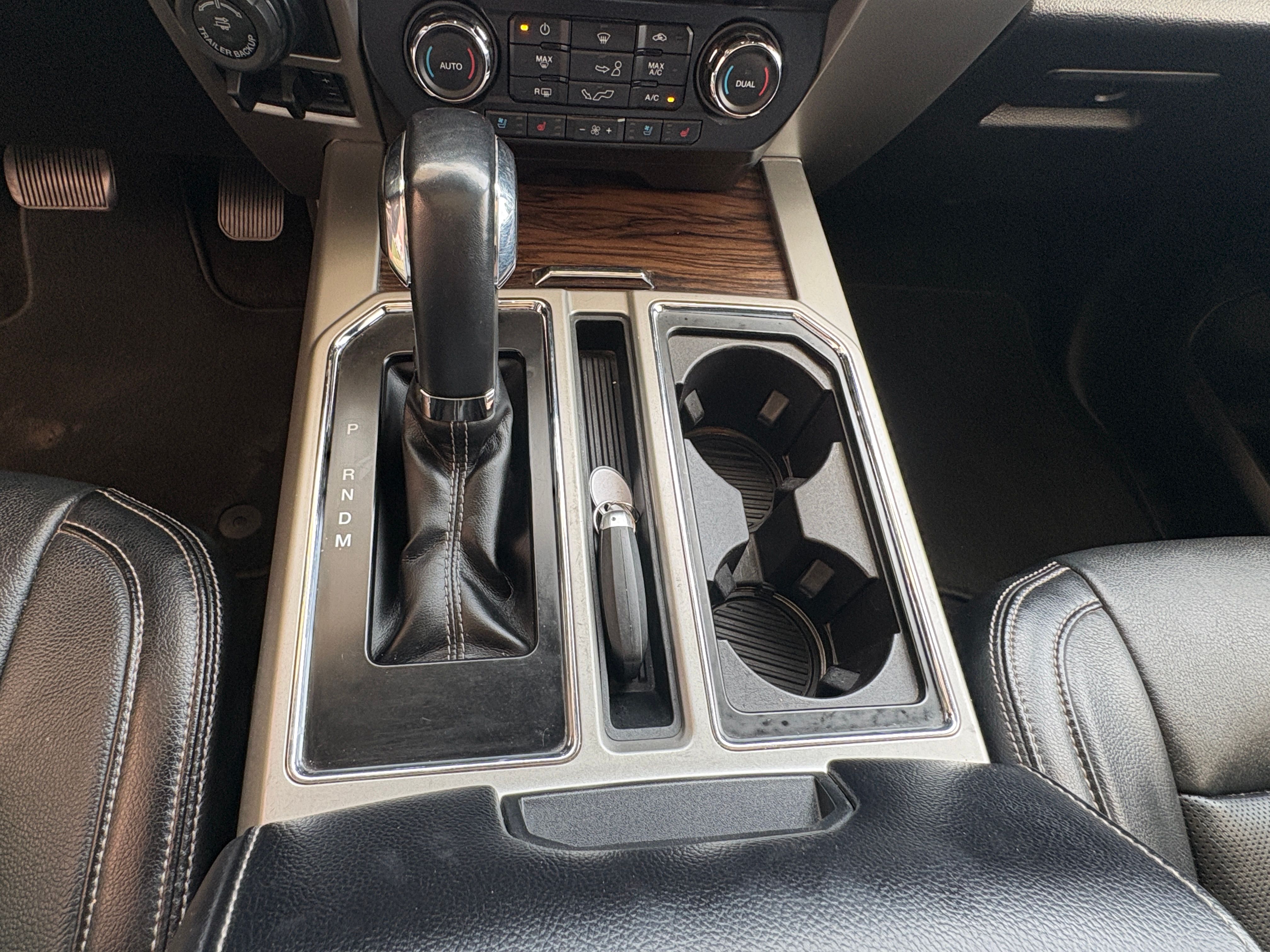 Used 2019 Ford F150 Lariat w/ Equipment Group 501A Mid AWD/4WD image 14