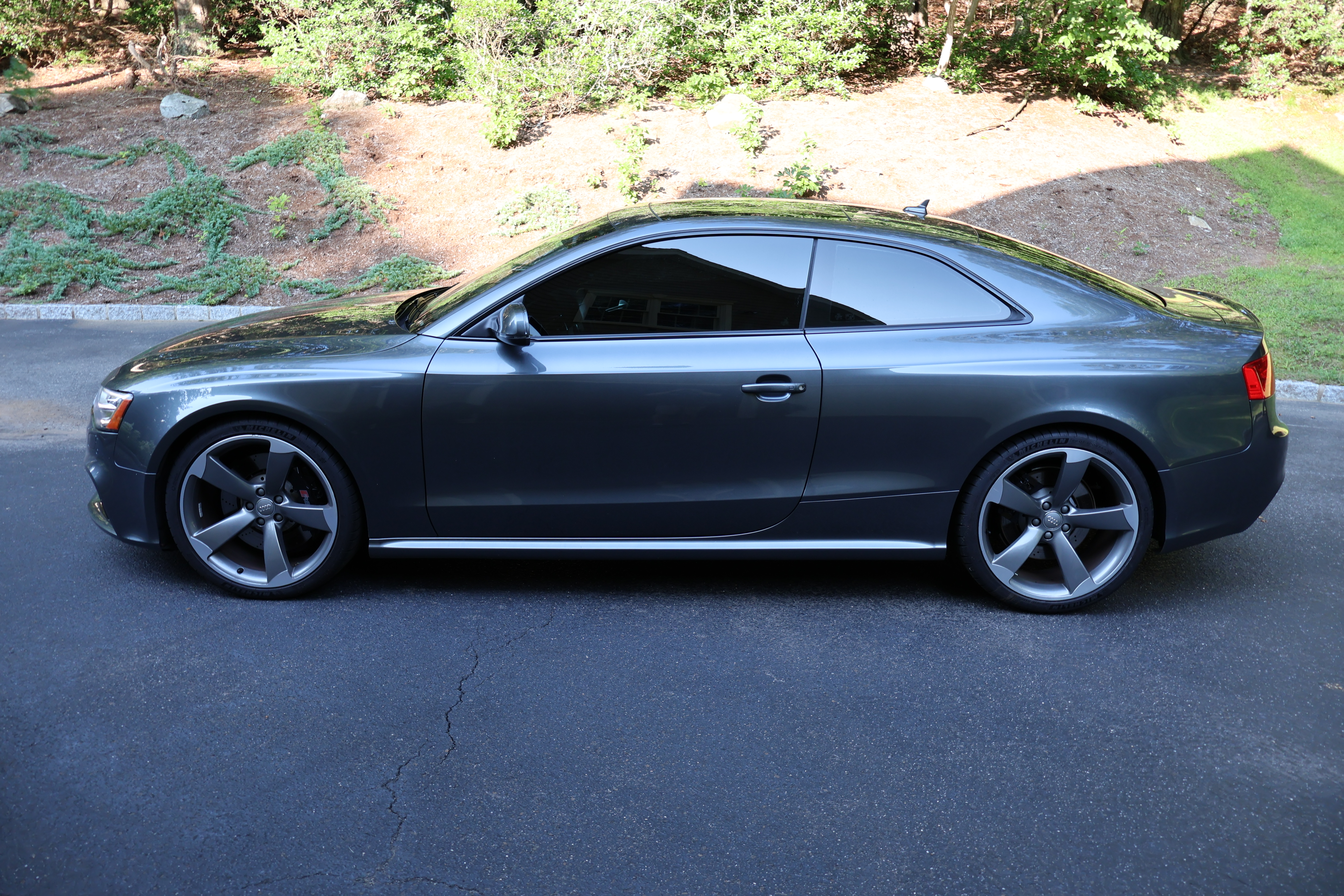 Used 2014 Audi RS 5 Coupe AWD/4WD image 1