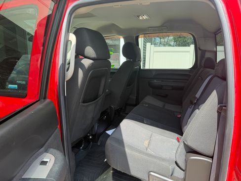 Used 2013 Chevrolet Silverado 1500 LT w/ All-Star Edition AWD/4WD image 9
