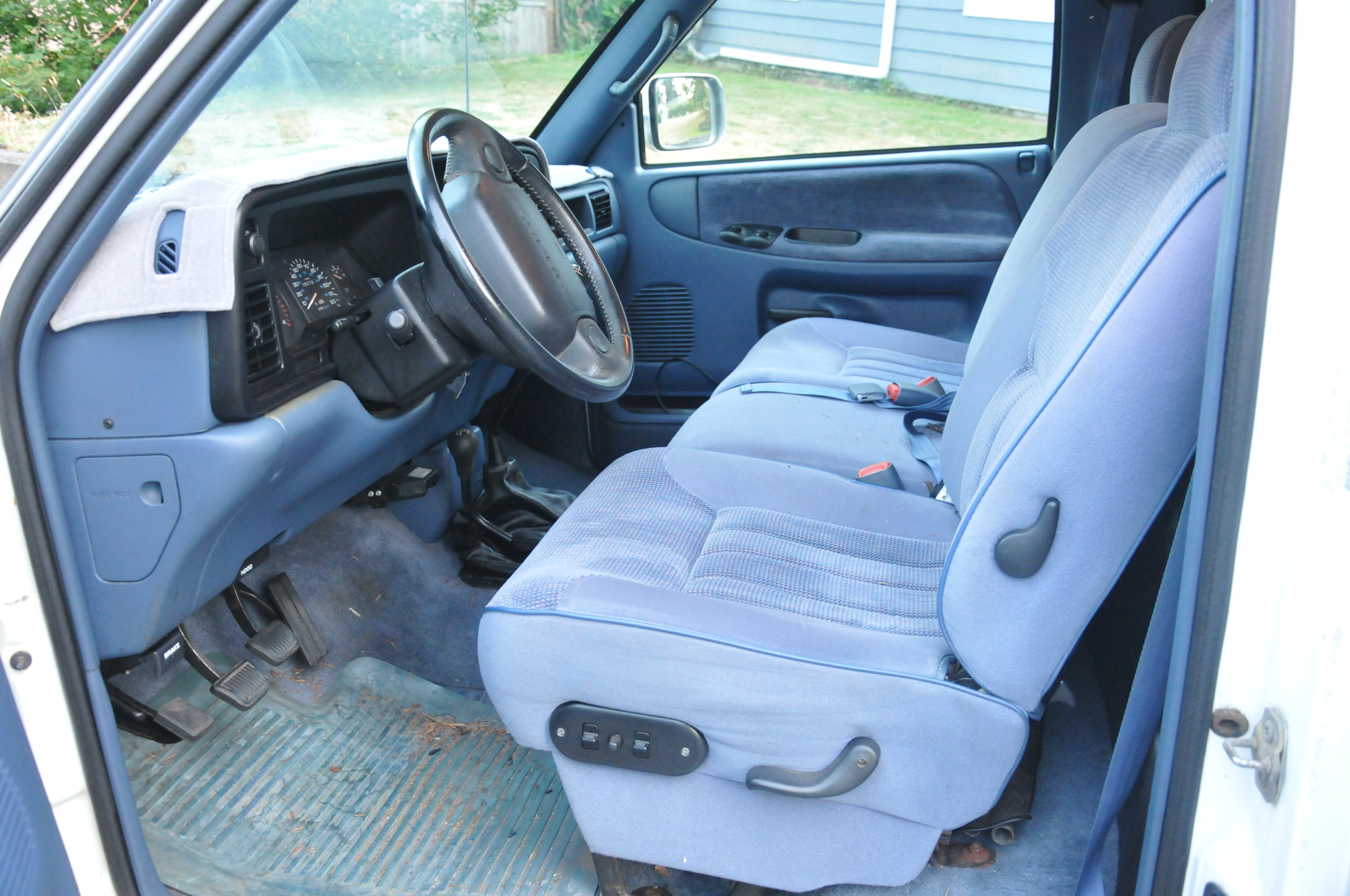 Used 1995 Dodge Ram 2500 Truck 4x4 Regular Cab image 10