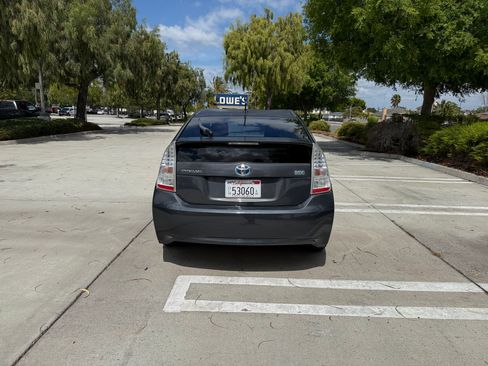 Used 2010 Toyota Prius Two image 8